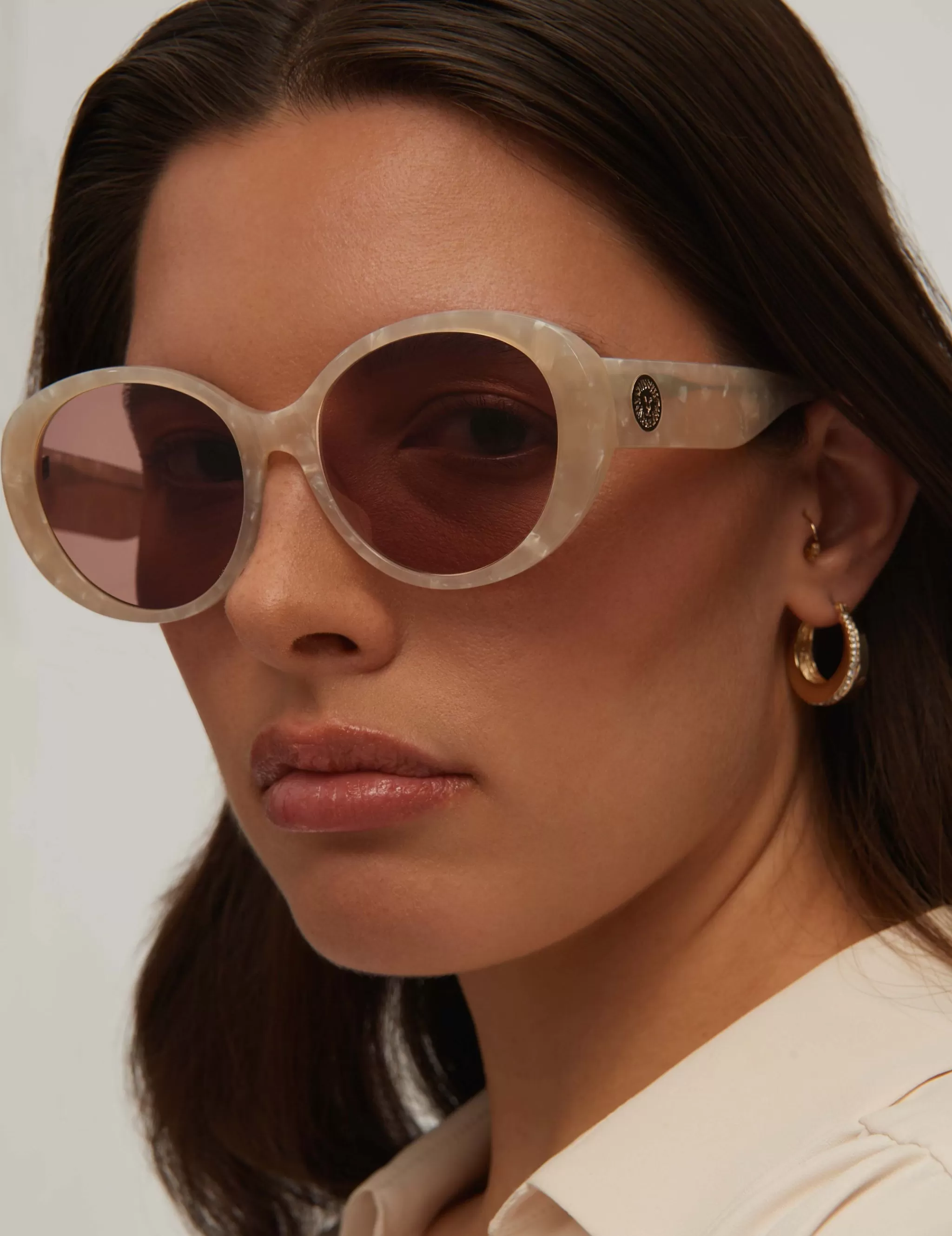 Cheap Anne Klein Glamorous Oval Sunglasses