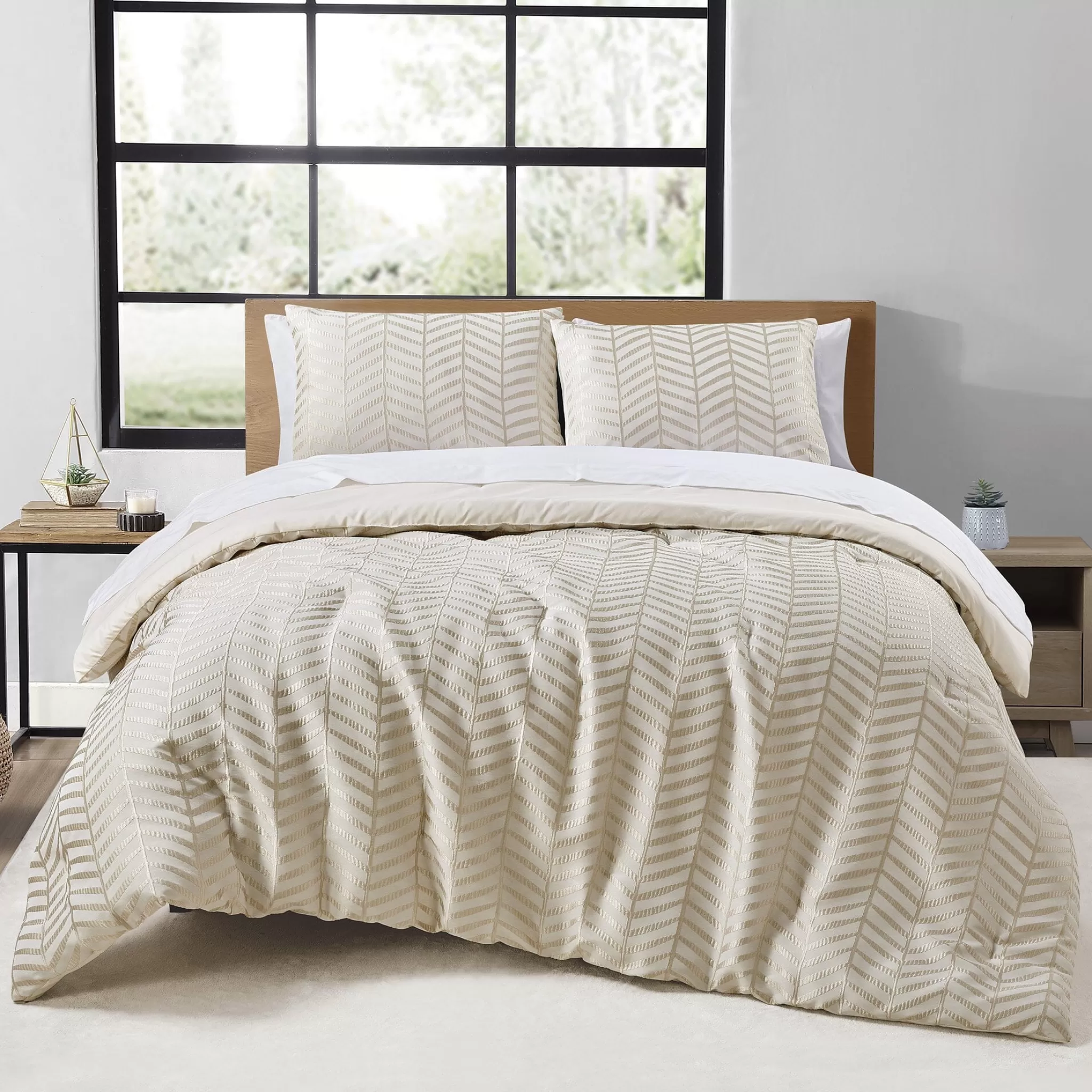 Cheap Anne Klein Wallingford Comforter Set Champagne